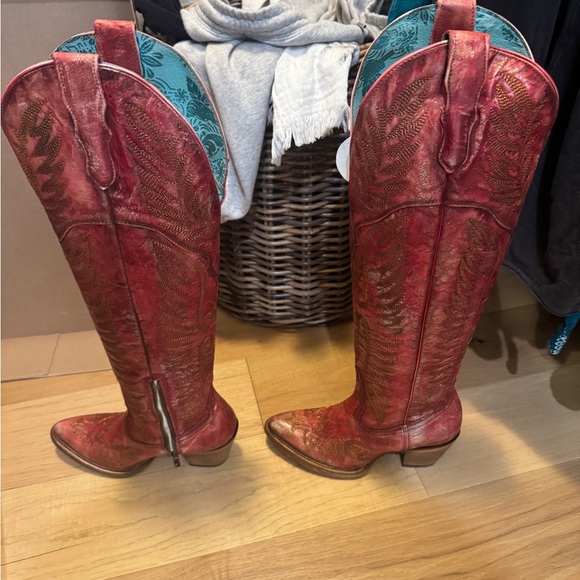 CORRAL Women's Embroidery Tall Above-the-Knee Pointed J Toe Cowhide Leather - Picture 9 of 9